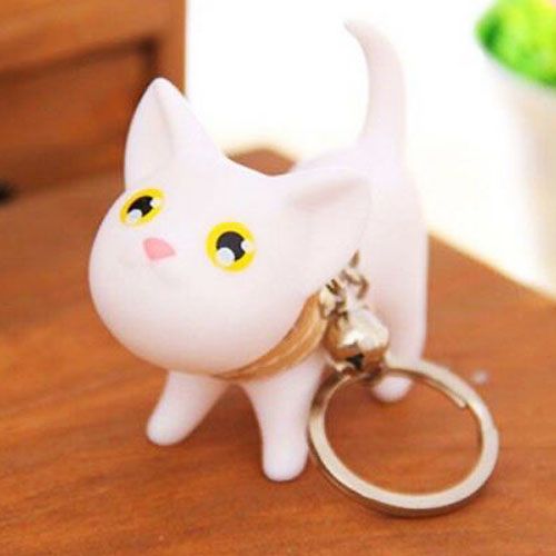 https://www.gueule-damour.com/6892/key-ring-white-cat.jpg